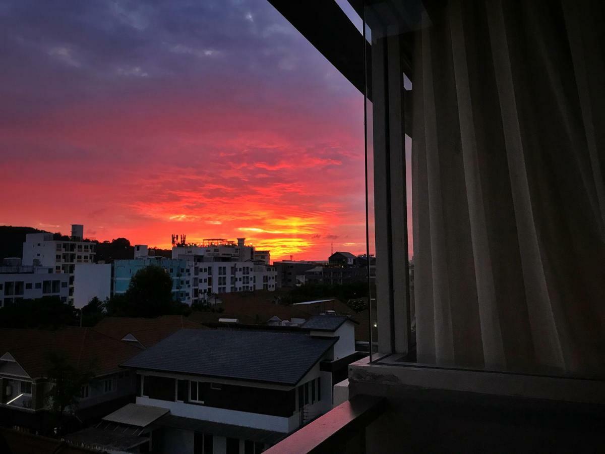 Tropical Sunset Hotel Patong Dış mekan fotoğraf